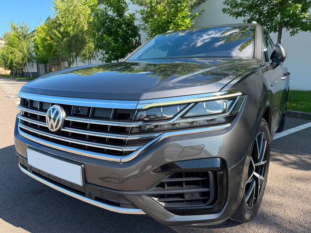 Volkswagen Touareg III [2018 - Prezent] V6 TDI R-Style 2019
