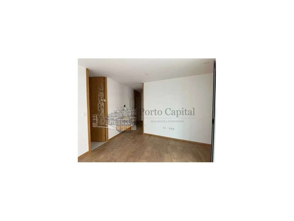 Excelente apartamento T1 Novo para arrendamento, com varanda e um l... - Grande imagem: 2/20
