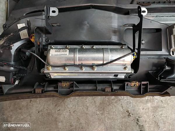 Tablier Audi A4 (8E2, B6) - 6