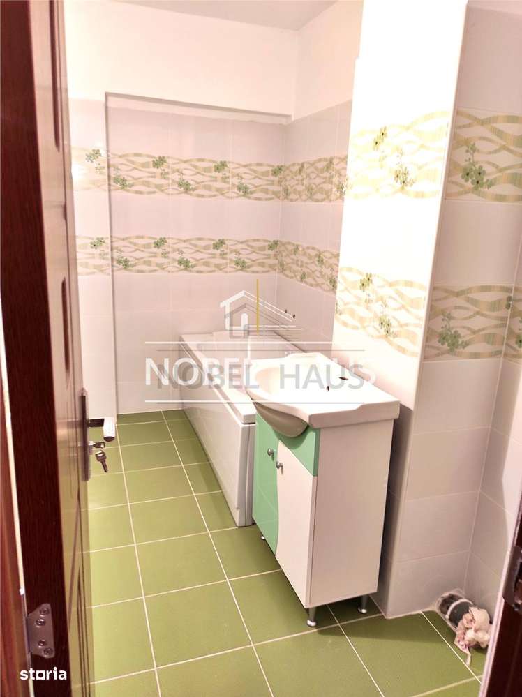 Apartament 3 camere, decomandat, etajul 3, Zona Gura Leului-9