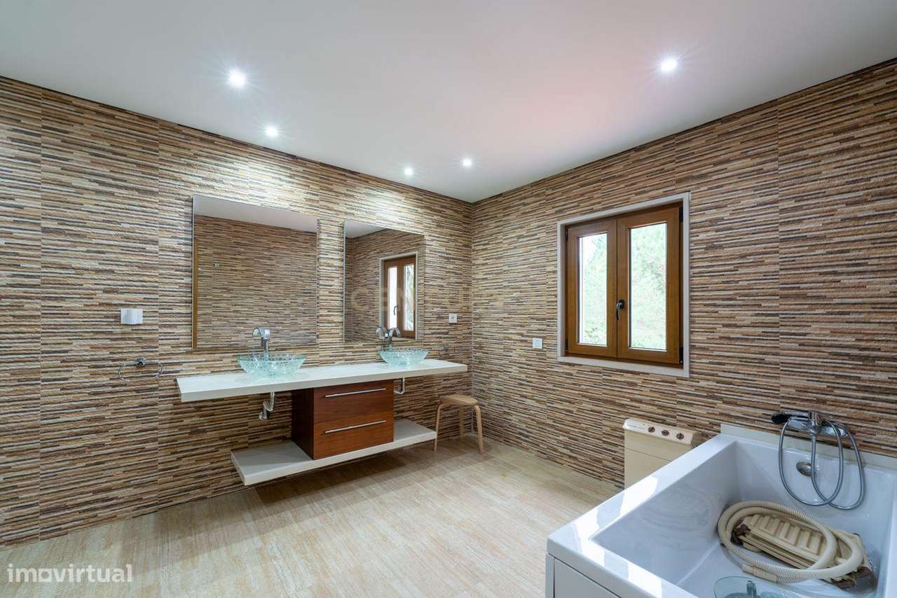 Moradia no Condomínio Privado da Penha Longa-26