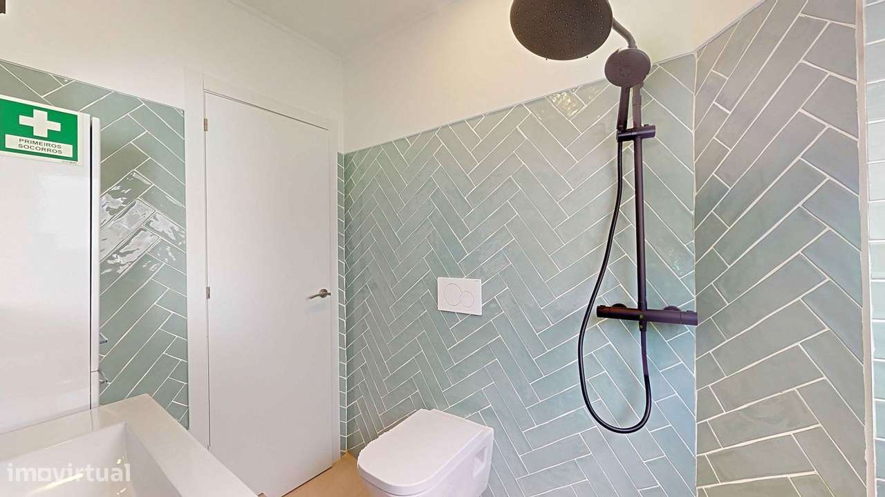 Moradia T4 - Grande imagem: 2/23