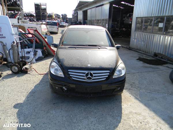 Dezmembrari  Mercedes-Benz B-CLASS (W245)  2005  > 2011 B 180 CDI (24 - 7