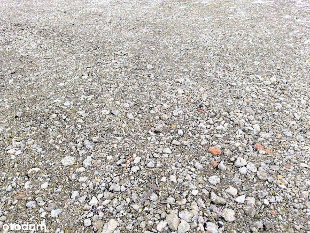 dz.inwestycyjna; akt w-z na budowę magazynu-2