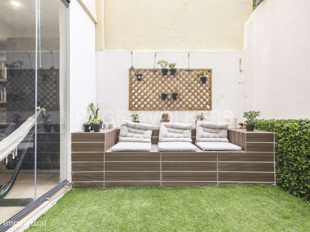 T4 remodelado com terraço e jardim Anjos / Arroios-5