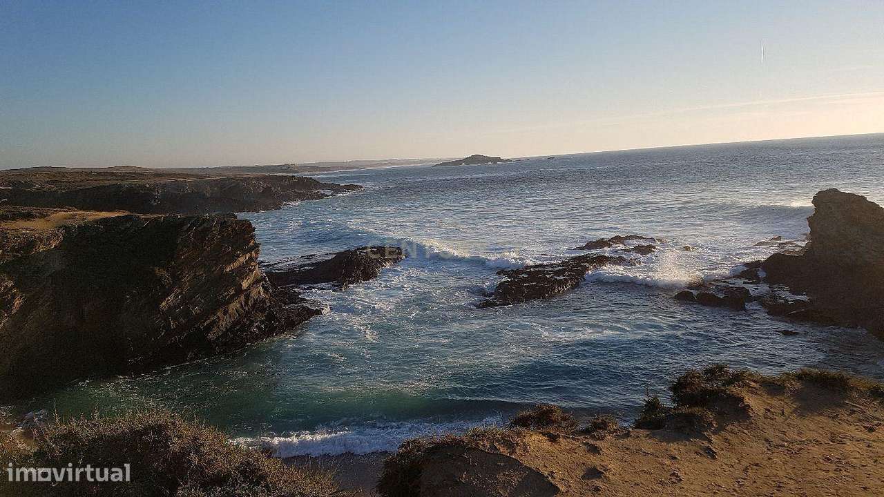 Terreno com possibilidade de construção -  Praia Grande - Porto Covo - Grande imagem: 4/11