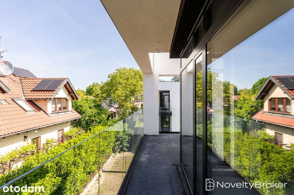 Apartament z tarasem na dachu, Wola Justowska-8