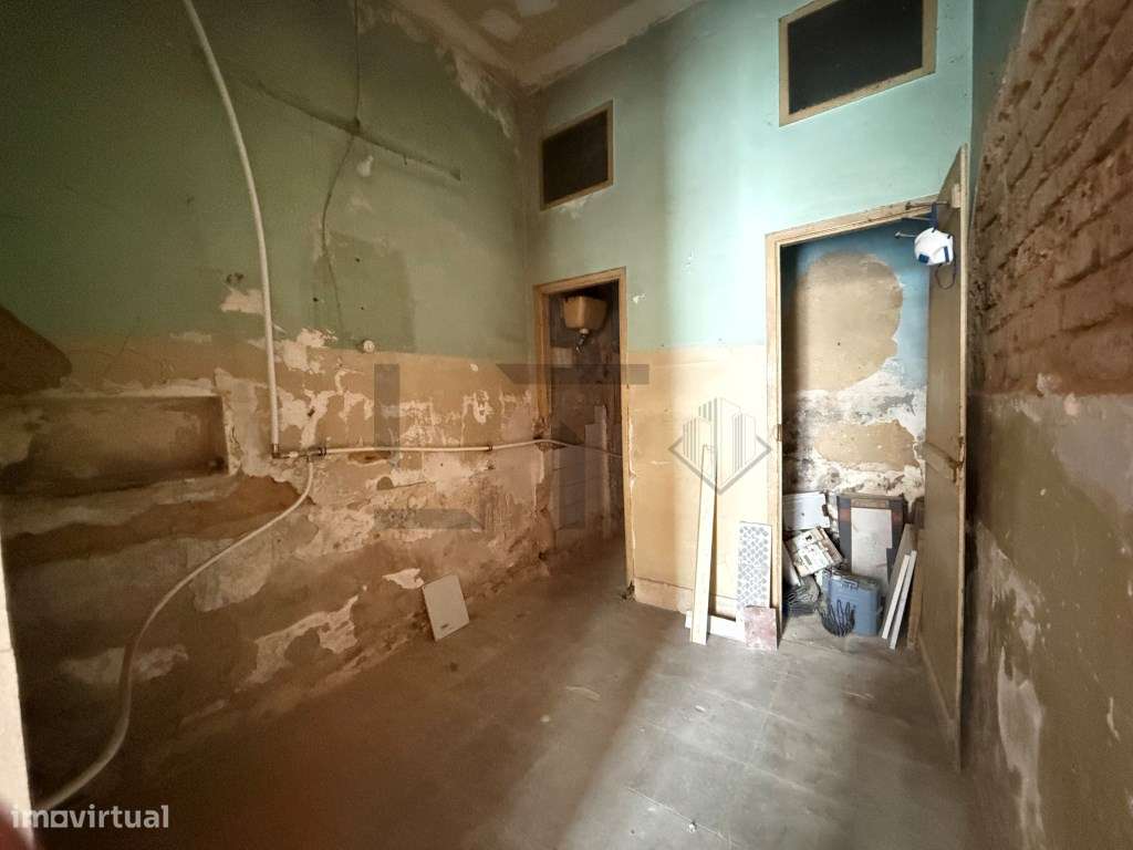 Loja Comercial, junto ao IPO para Arrendamento em Lisboa - Grande imagem: 5/13