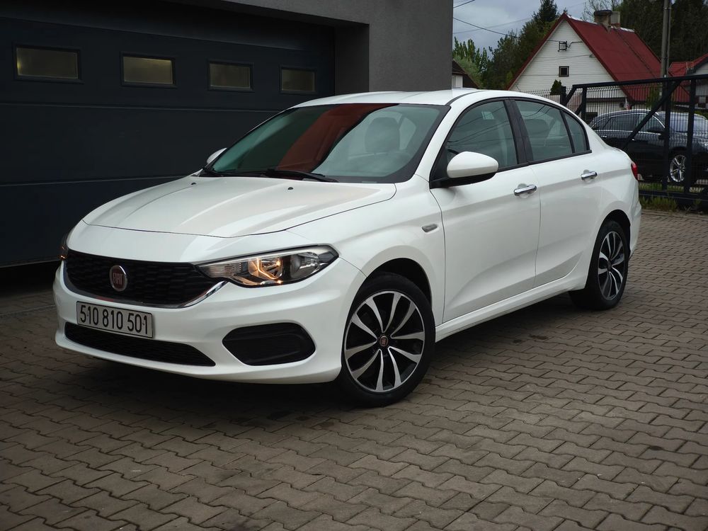 Fiat Tipo II (2016-) 1.4 16V Lounge 2016