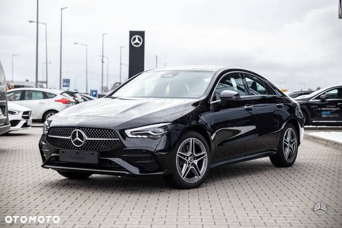 Mercedes-Benz CLA 250 e PHEV AMG Line 8G-DCT - 1