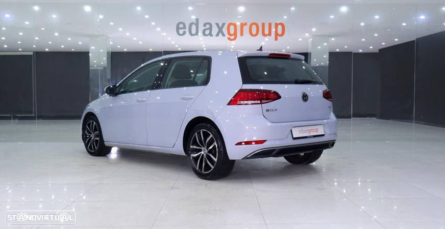 VW Golf 1.6 TDI Confortline DSG - 4