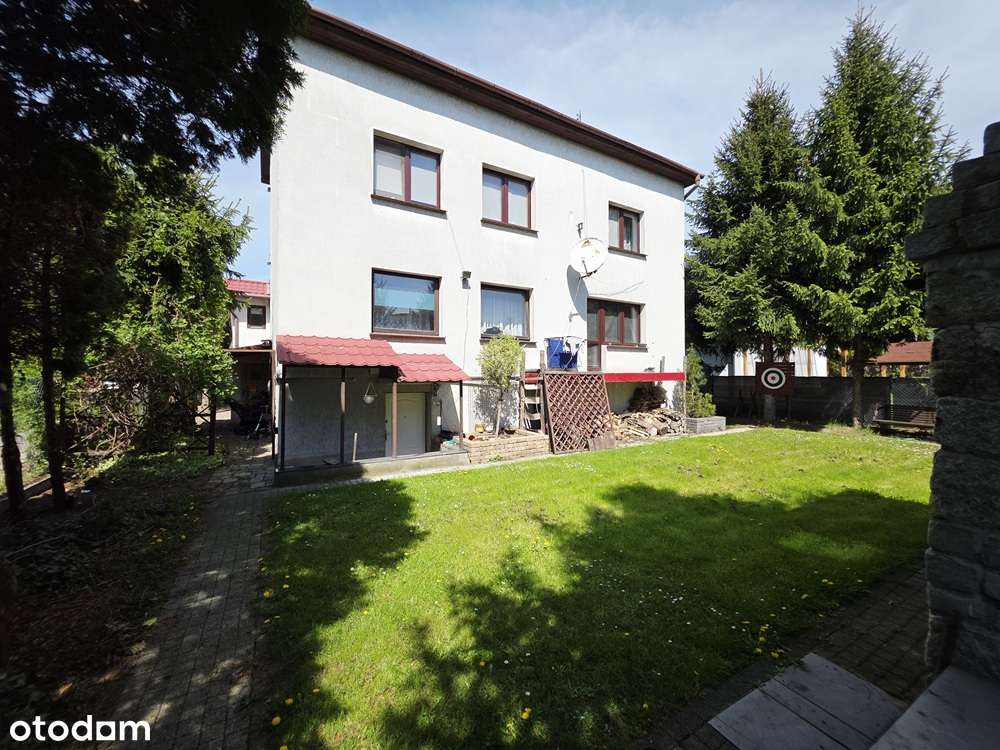 Dom wolnostojący – 3 niezależne mieszkania – Kobierzyce-1