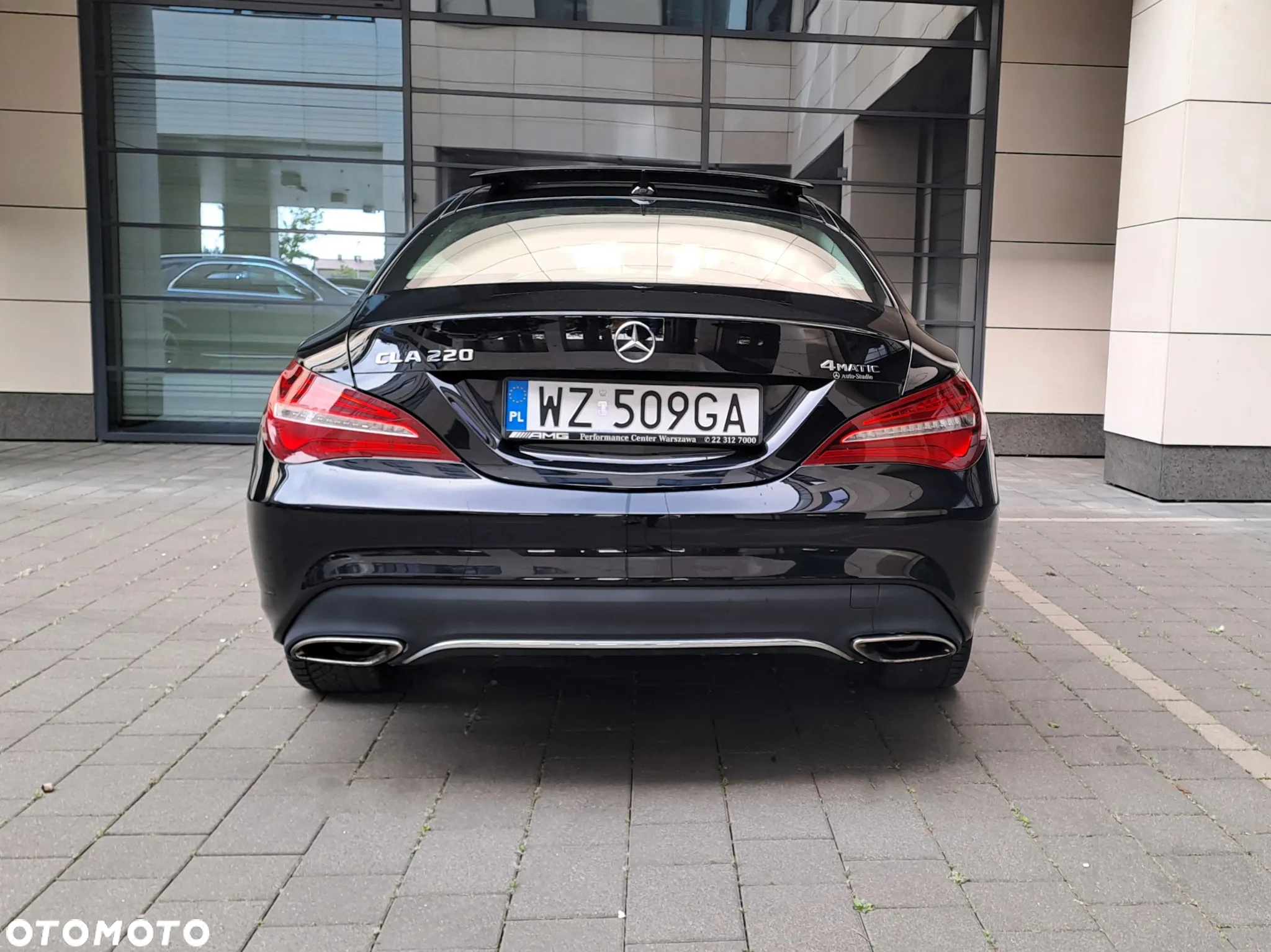 Mercedes-Benz CLA 220 4-Matic - 3