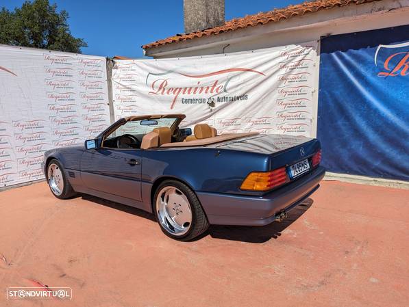 Mercedes-Benz SL 300 Standard - 17