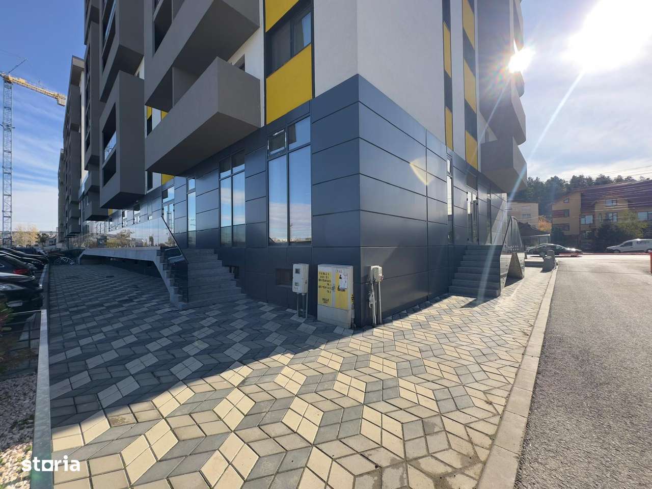 Spatii de la 30mp la 222mp, bd. Poitiers-12