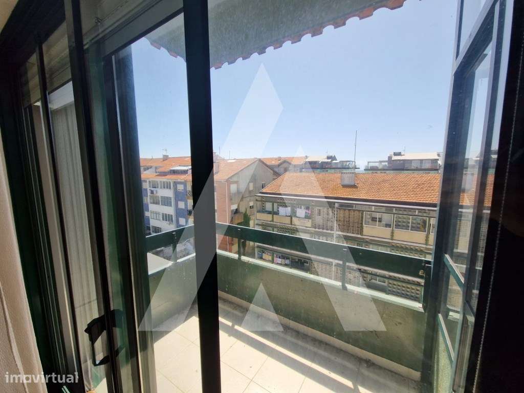 Apartamento T3 Renovado na Praia da Barra - 2ª Linha do Mar. - Grande imagem: 4/13