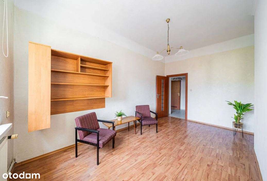 Lokal usługowy z przyległym mieszkaniem w centrum Kołobrzegu - Pełny obrazek: 5/10