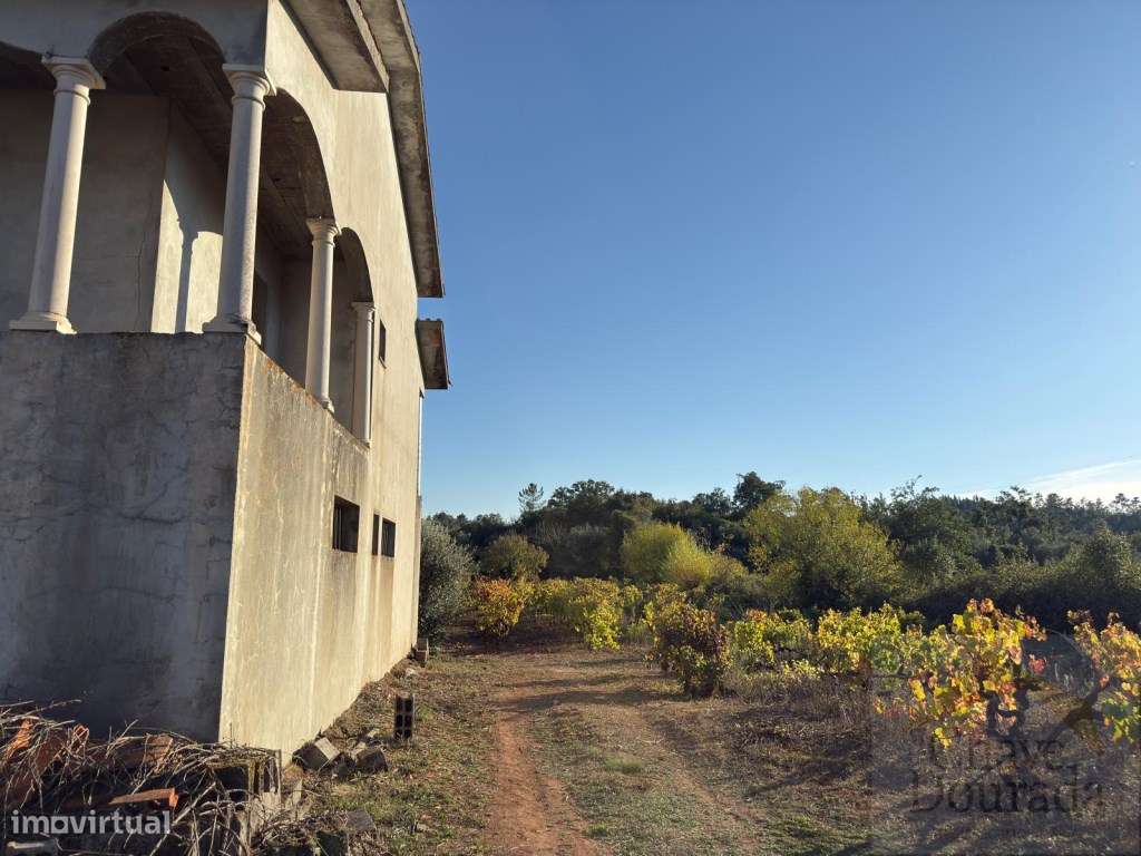 Moradia T3 com sótão, garagem e terreno - 4km do centro de Penela - Grande imagem: 5/21