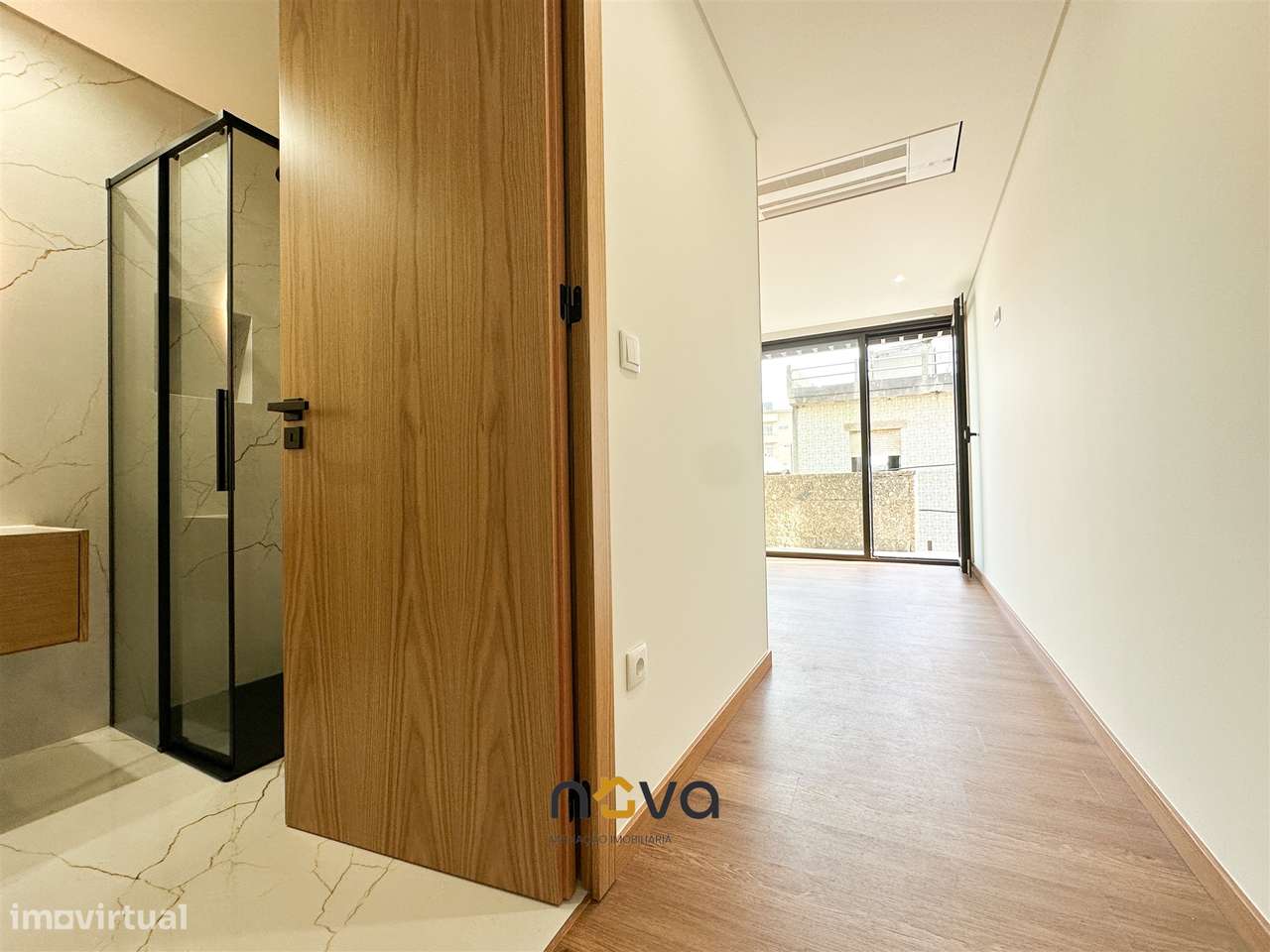 Moradia T2 a 100 metros da praia em Aver-o-Mar - Grande imagem: 5/26