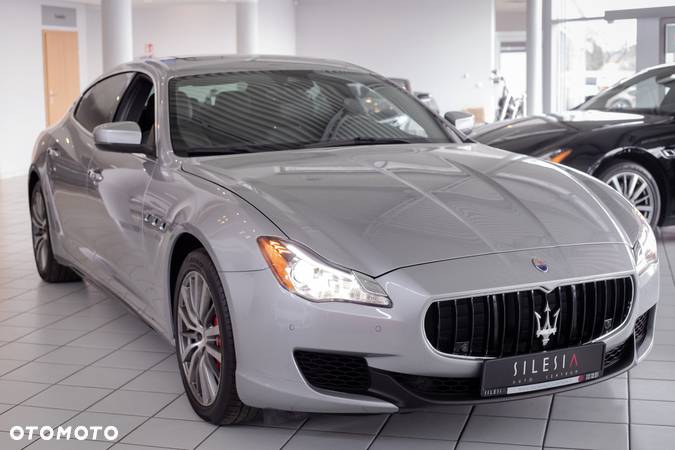 Maserati Quattroporte - 3