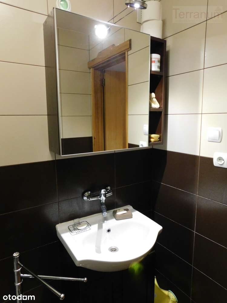 Jachranka - uroczy dom na dużej działce-12