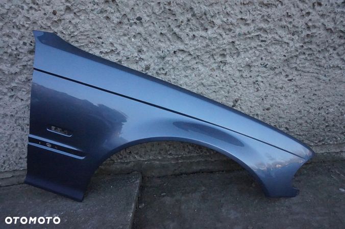 BŁOTNIK PRAWY BMW E46 98/01r 372/5 STAHLBLAU - 1