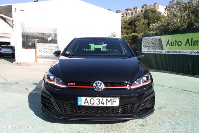 VW Golf 2.0 TSI GTI DSG Performance - 11