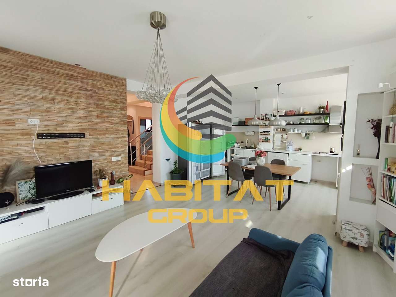 Vila 5 camere, garaj, teren 645 mp - Berceni - Imagine principală: 2/14