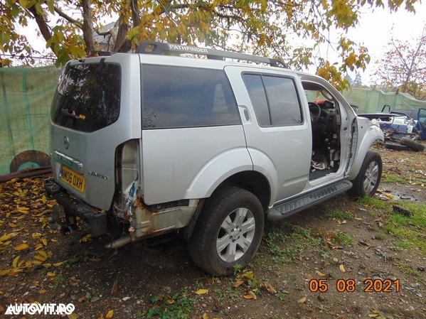 Usa Spate Stanga nissan Pathfinder 2007 SUV Argintiu - 1