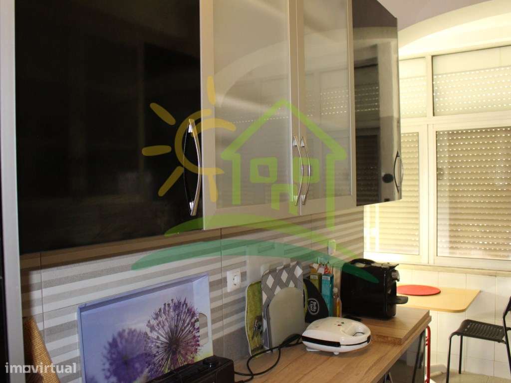 Apartamento T3+2 em Olival Basto - Oportunidade Única com Sótão-22