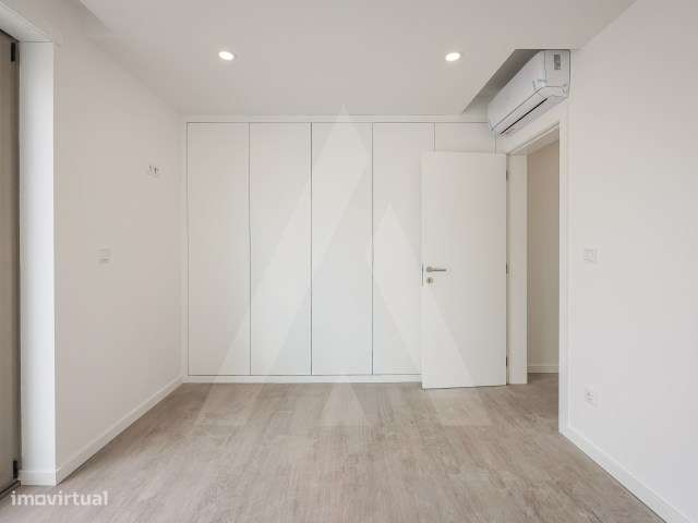 Moradia T4 + 1 de arquitetura moderna a 7 minutos do centro de Aveiro-40