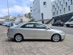 Toyota Avensis S/D 1.6 Executive - 6