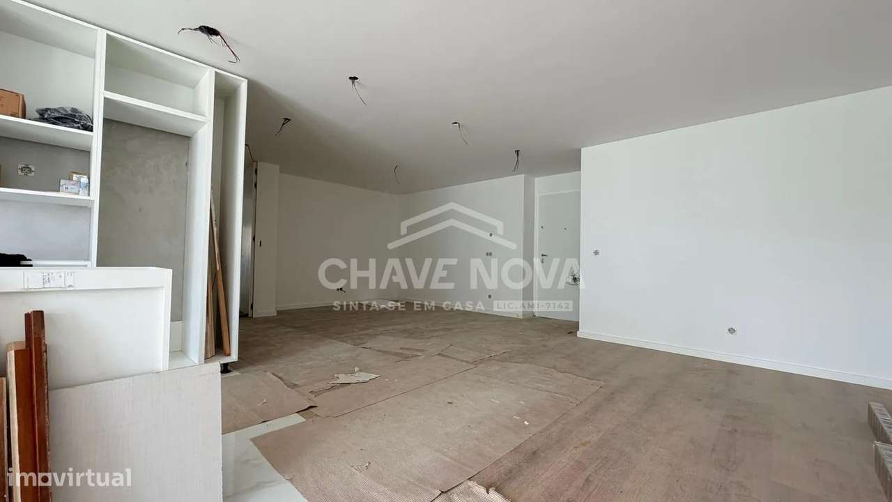 T3 Novo c/ 2 Lugares de Garagem na Maia-41