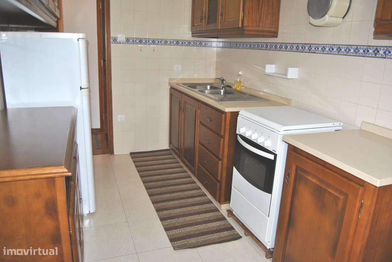 Moradia T2, sótão, garagem e terreno - a 7 minutos de Caldas da Rainha-7