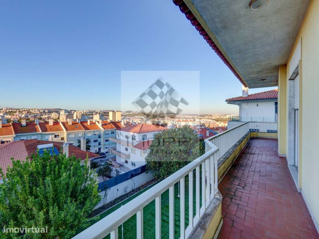 Moradia de Excelência na Amadora - Exclusividade, Conforto e Locali...-51