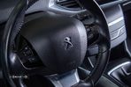 Peugeot 308 1.2 PureTech Style - 22