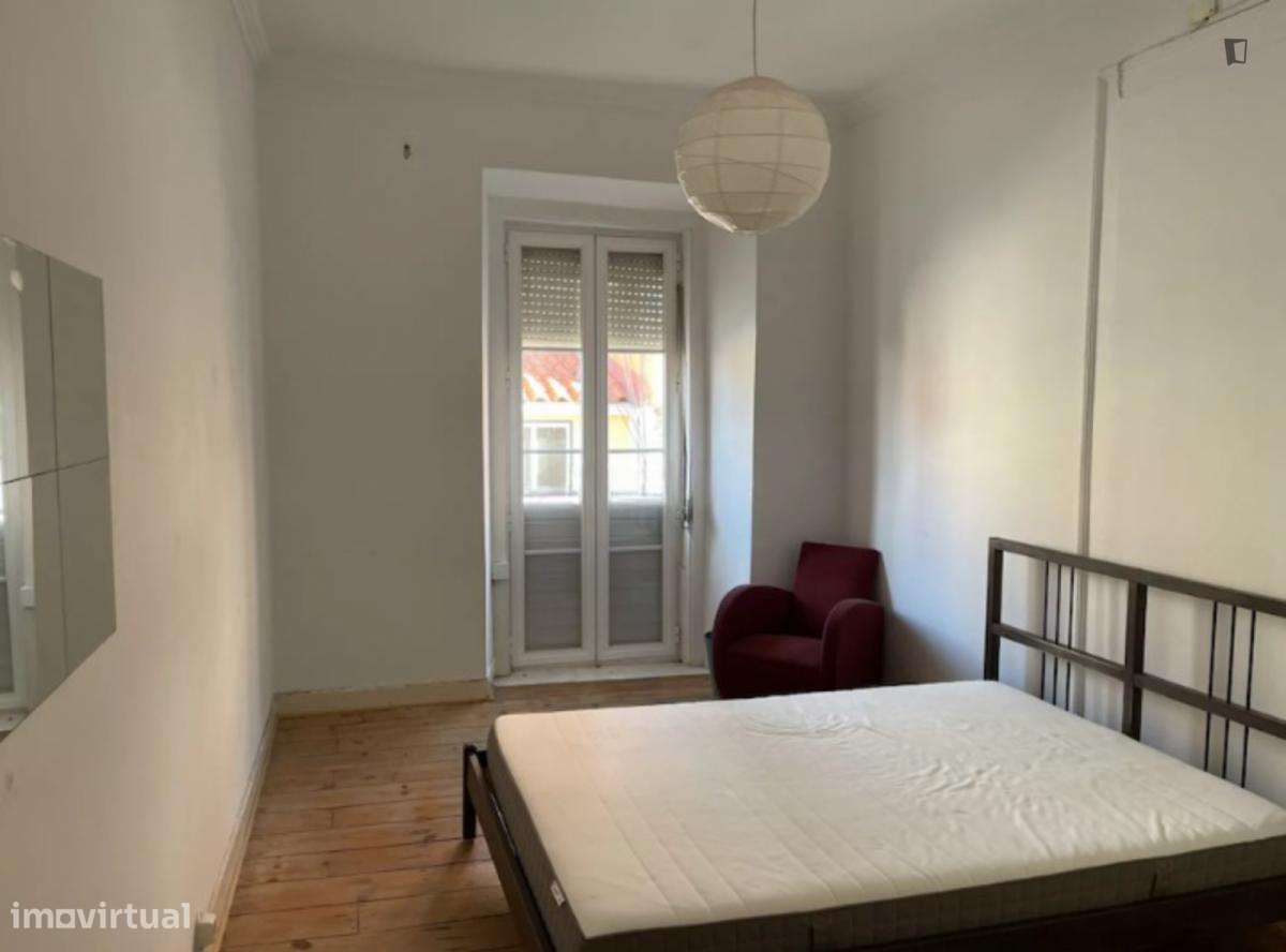 Quarto - localizado em Avenida da Liberdade Lisbon - Grande imagem: 4/5