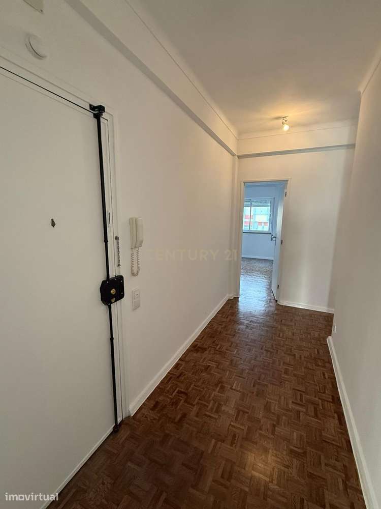 T3 para Arrendamento no Centro da Cidade de Setúbal - Grande imagem: 2/4