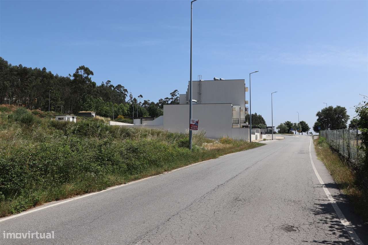 Lote de Terreno  Venda em Lustosa e Barrosas (Santo Estêvão),Lousada - Grande imagem: 5/13