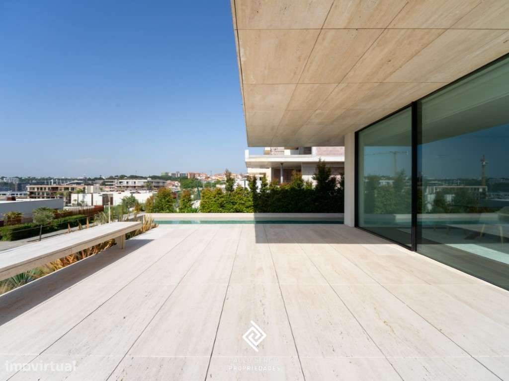 Moradia de Luxo T4 na Quinta Marques Gomes-9