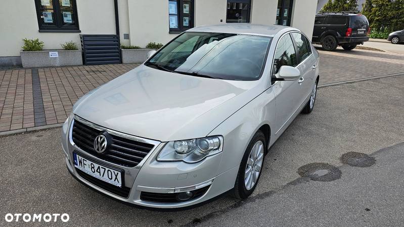 Volkswagen Passat 1.4 TSI Comfortline - 1