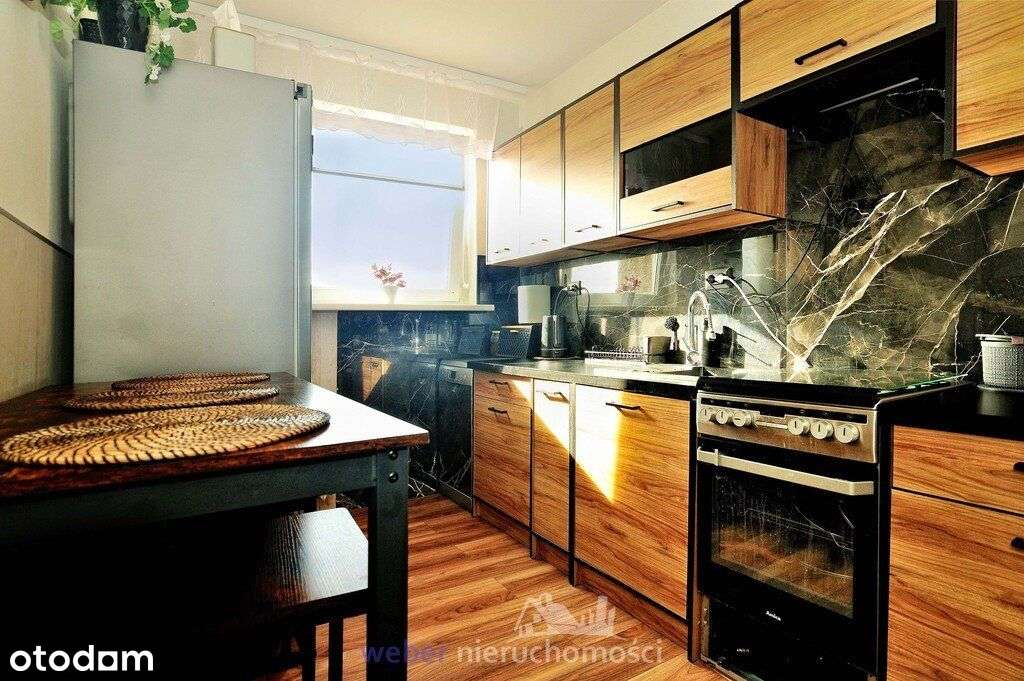 Przytulne 3 pokojowe mieszkanie na sprzedaż-1