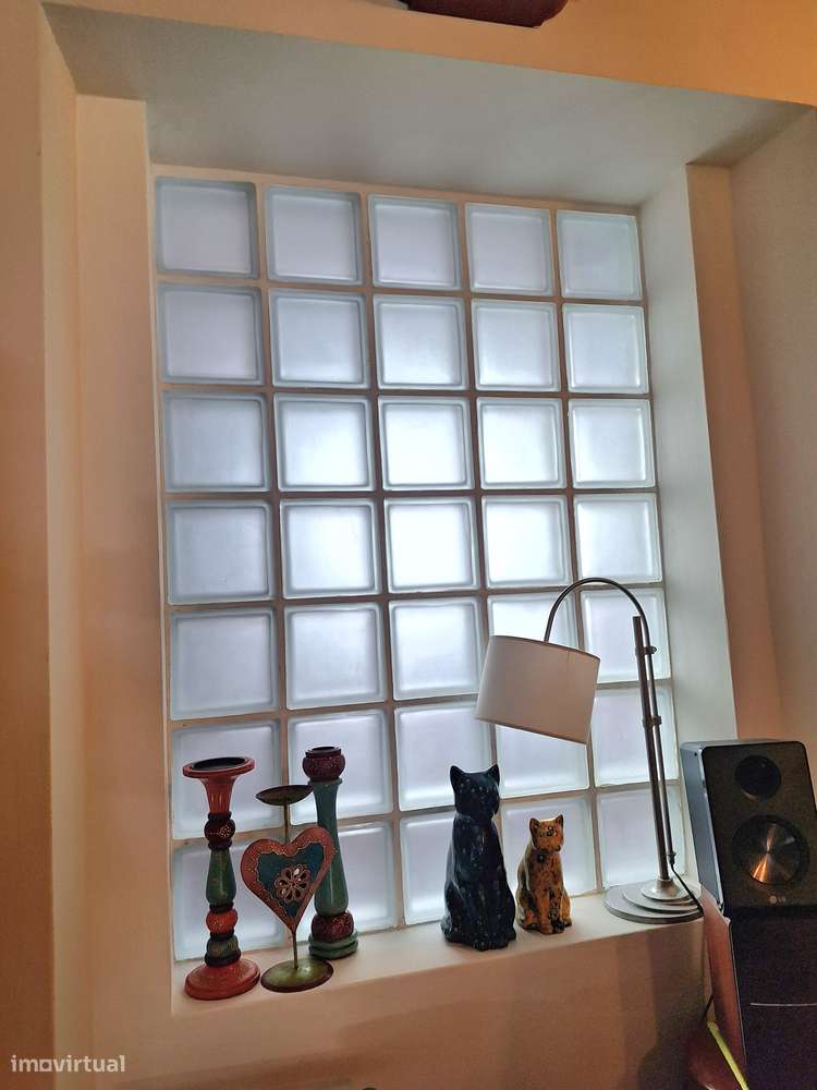 Oportunidade T1+1 na zona Ribeirinha e Central do Barreiro - Grande imagem: 4/23