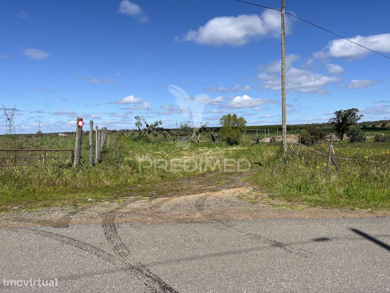 Terreno Rústico de 0,65 Hect - Grande imagem: 4/10