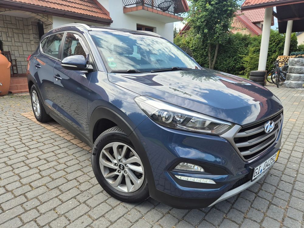 Hyundai Tucson III (2015-2020) 1.6 GDi 4WD DCT Trend 2018