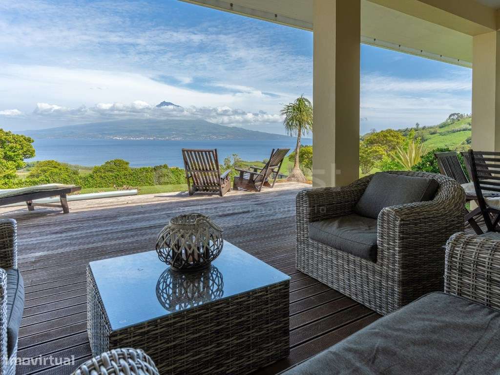 Moradia T3 com Vista Deslumbrante para a Ilha do Pico - Pedro Migue... - Grande imagem: 4/43