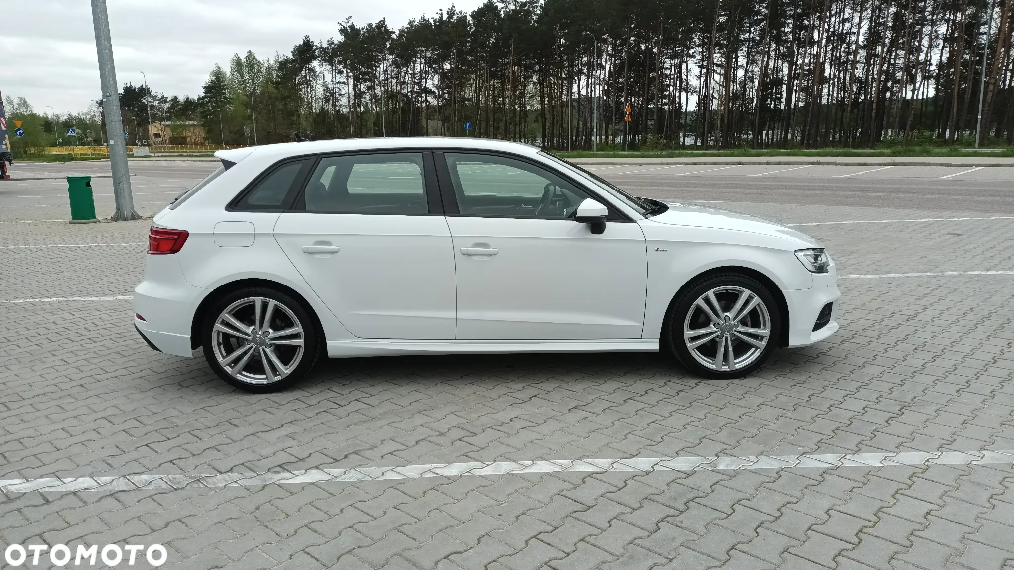 Audi A3 35 TFSI Sportback S line - 14