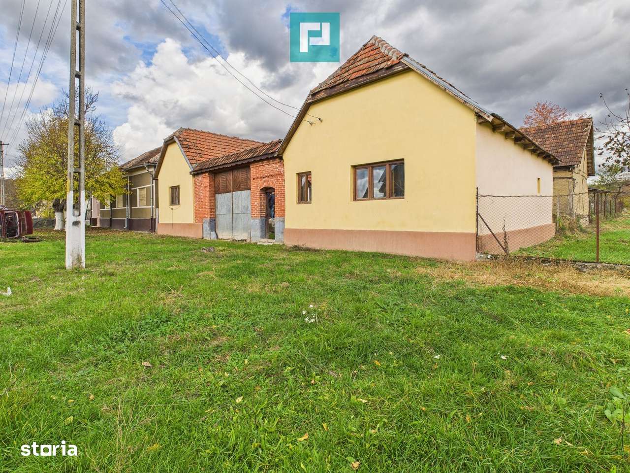 Casă cu 4 camere în Buhani, Dezna - Imagine principală: 4/20