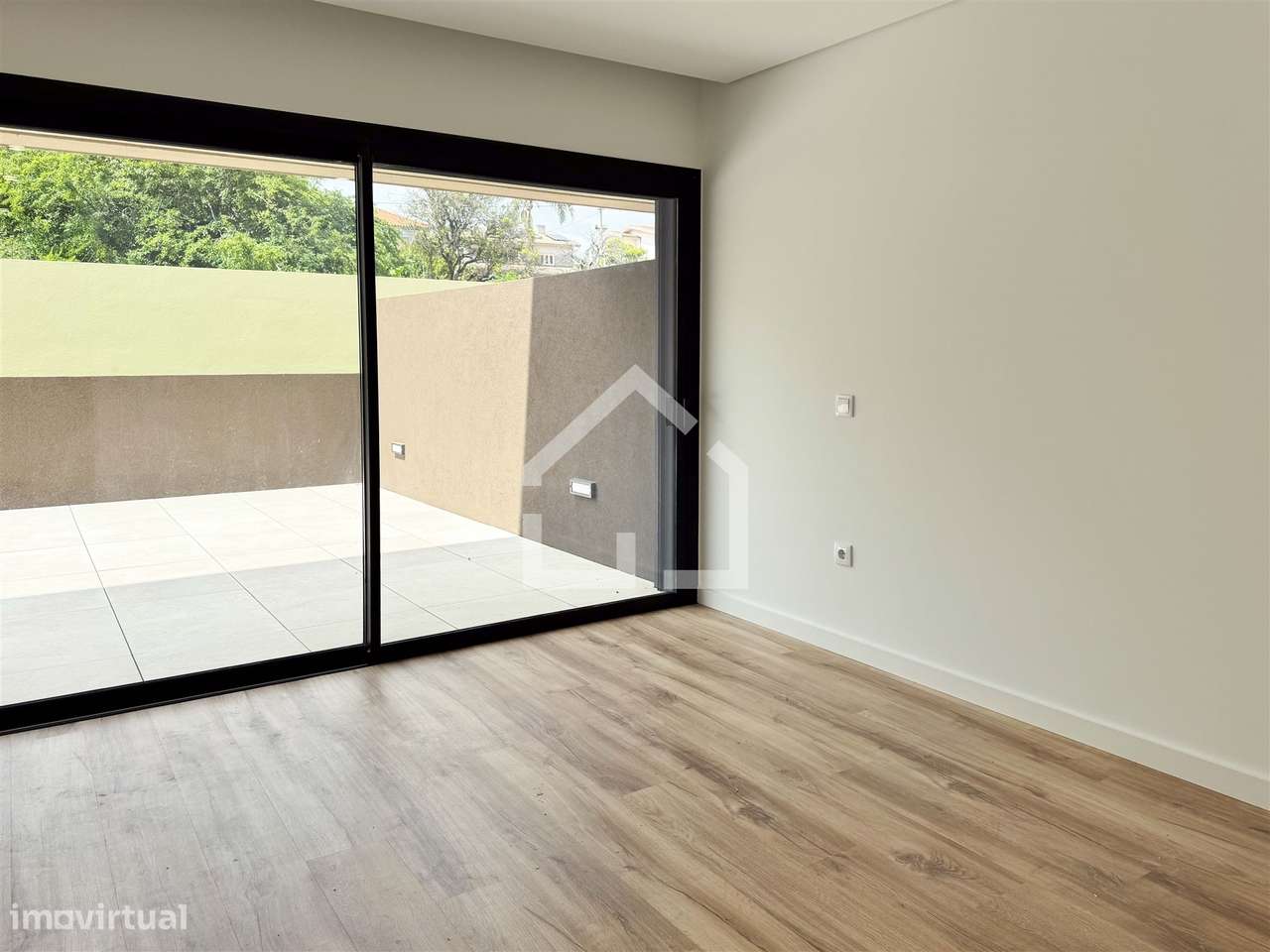 Apartamento T2 Venda em Santa Maria da Feira, Travanca, Sanfins e Espa-8