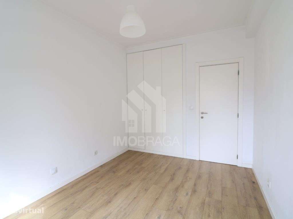 T3 REMODELADO | ÚLTIMO ANDAR | GARAGEM | GULBENKIAN - BRAGA-20